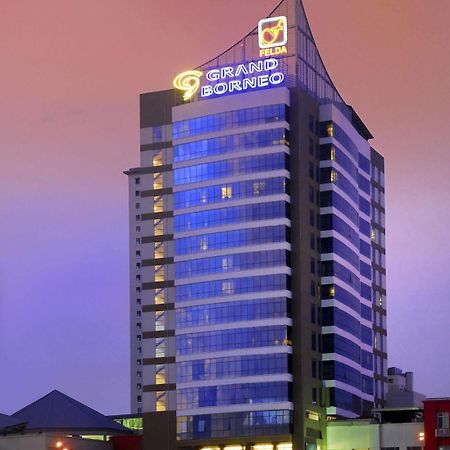 Grand Borneo Hotel Kota Kinabalu Zewnętrze zdjęcie