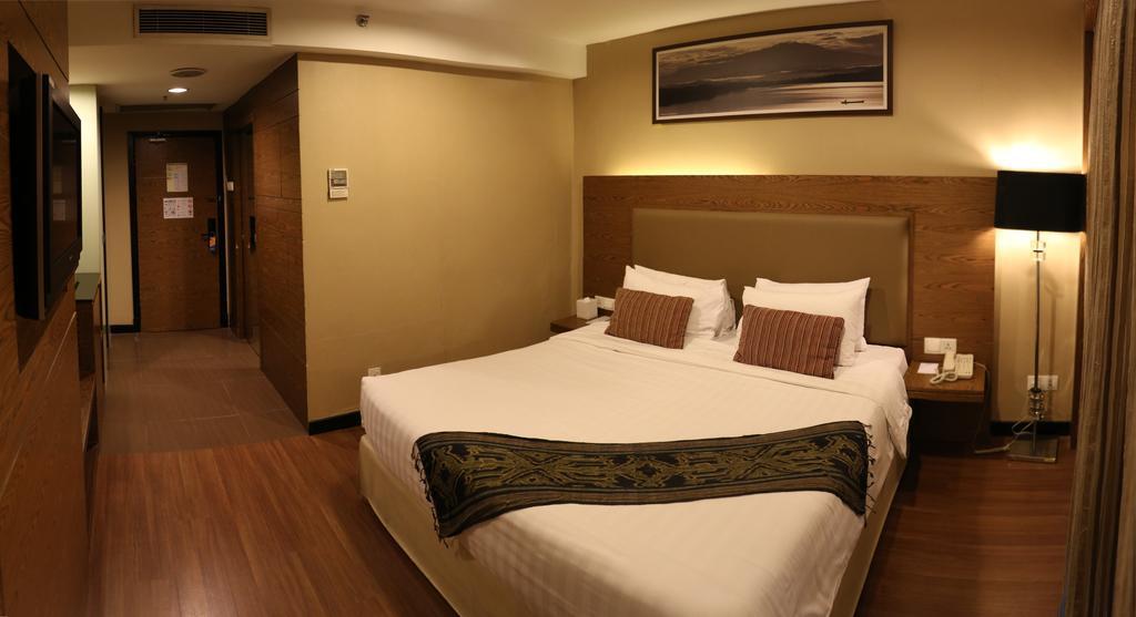 Grand Borneo Hotel Kota Kinabalu Zewnętrze zdjęcie
