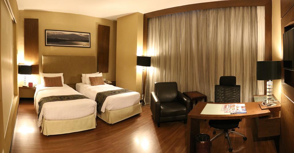 Grand Borneo Hotel Kota Kinabalu Zewnętrze zdjęcie
