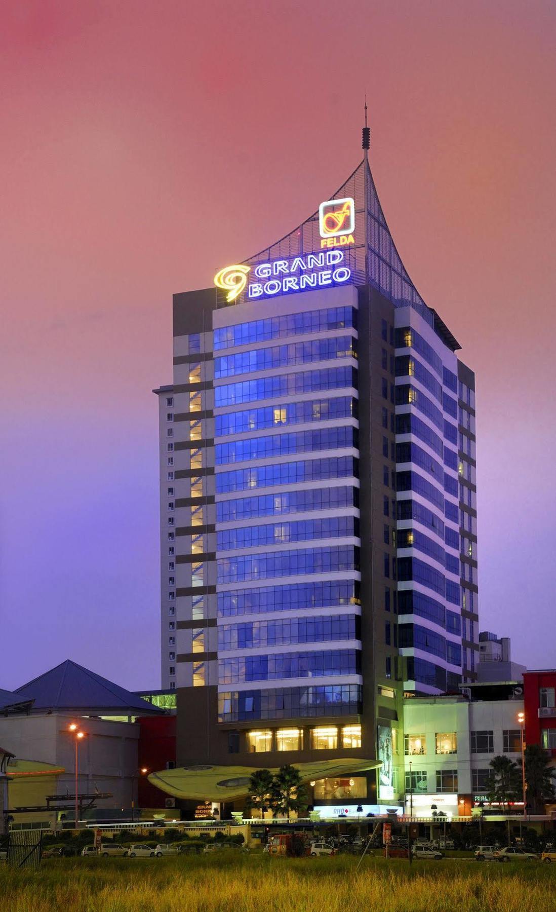 Grand Borneo Hotel Kota Kinabalu Zewnętrze zdjęcie